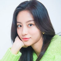 Vanya Alexa(Kk angkat+Sektaris Pribadi)
