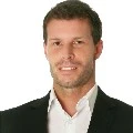 Juan(papa adoptivo)
