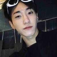 คิง(พระเอก)