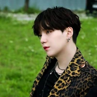 SUGA