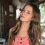 Ivy(irmã da emmily)