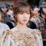 อลิซ(นางเอก)