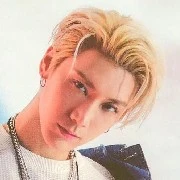 Chittaphon Leechaiyapornkul • Ten