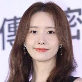 Yoona[ibu rose]
