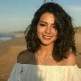 Berna ( secretária pessoal do Emin)