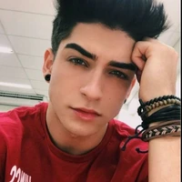 Esteban(M