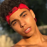 Nicolás Brown