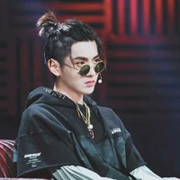 เสือ(พระเอก)