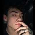 Nicolas Vegas(19)(amigo de hermanos)