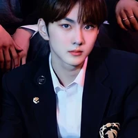 จอน(น้องพระเอก)