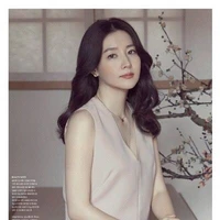 จูนิเฟอร์[เเม่นางเอก]