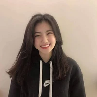 โมล่า(ผู้กำกับ)