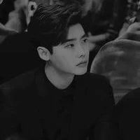 Lee Jong Suk