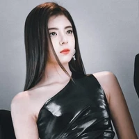 𝐇𝐰𝐚𝐧𝐠 𝐋𝐢𝐚