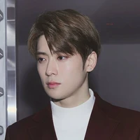 jung jaehyun(daddy della)