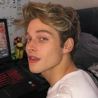 Damian Sato(18)(hmn)