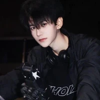 ฮันเตอร์(พระเอก)