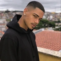 GUSTAVO(GV)