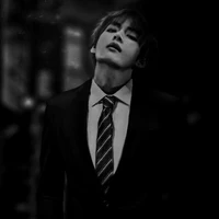 ไนท์(พระเอก)