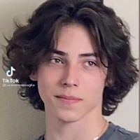Luis(19)(sobrino)(hijo.d.N.y.S)