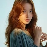 Yoona[ibu taehyung]