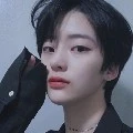 อเล็ก(พี่นางเอก)