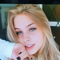 •Sara•*Namorada Da Raissa*