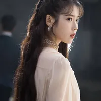 โมนา (หลานแอนนา)