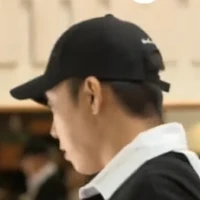 พนักงาน