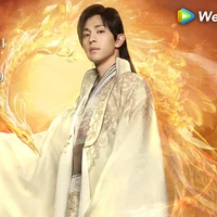 หลงเจียนเจีย