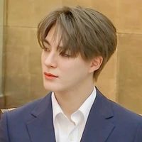 Jeno Aenne Sean