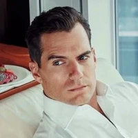 Juan(42)(ceo 2)(papa de sofia)