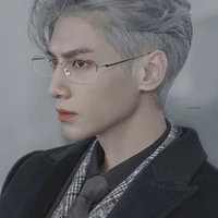 พ่อ ไป๋อี้