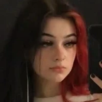 Elisa Evans(17)
