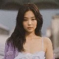 Valenchia Lee