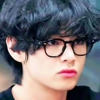 Taehyung(Host)