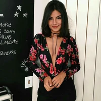 Safira.