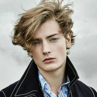 Rodrigo Smith( hermano)