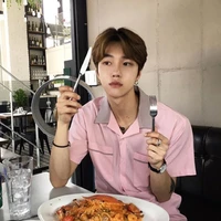 มาร์ค(เพื่อนนางเอก)