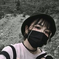 ครีม(เพื่อนวิว)