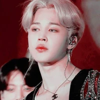 𝐉𝐮𝐥𝐢𝐨 𝐊𝐚𝐬𝐞𝐥𝐚[sekertaris]