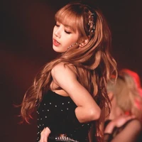 Lalisa manoban ( ank ke 2)