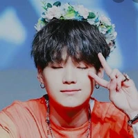 Min Yoongi ( uke)