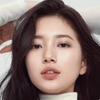 Bae Suzy Ananda Putri Edwards