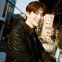 youngjae(laughing pill)