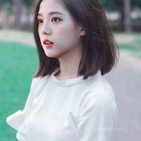 น้ำใส (เพื่อนนางเอก)