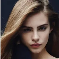 Stella DiCaprio