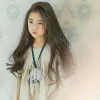 Jung Chaesoo Alexandra (anak Hoseok&Rose
