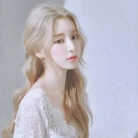 เอลลี่ จีเซล