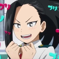 momo yaoyorozu